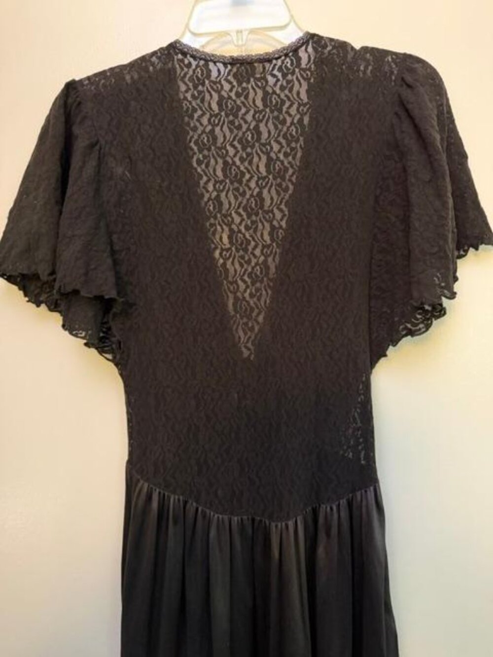 Vintage Black Lace Top and Polyester Skirt Below on Boudoir Robe - Size S - Picture 5 of 8